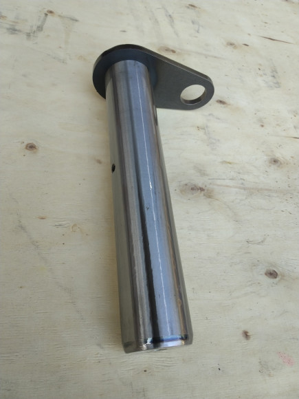 Палец экскаватора Kubota RC411-66760