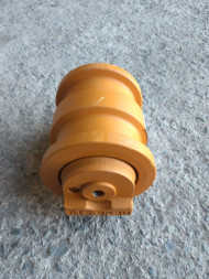 Опорный каток Kobelco/ Takeuchi  SK024/ SK025-2 / SK027/ SK030/ SK035/ SK30UR/ SK30UR-2 / TB125 / TB130 / TB135