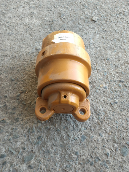 Опорный каток Kubota KH040  KH045  RX501 4 болта 204 80мм