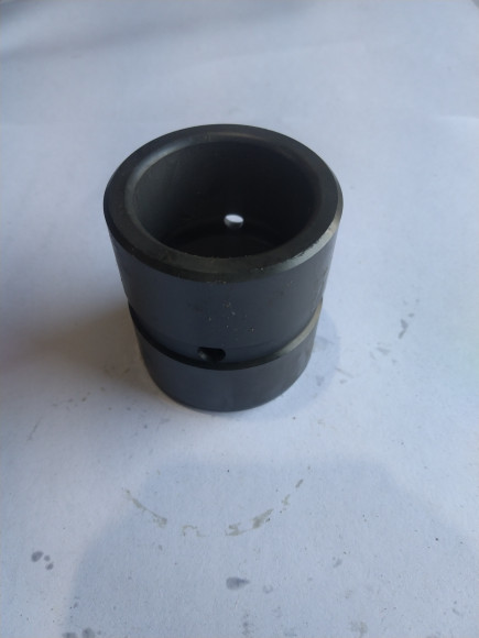 Втулка 30 40 44, мм Kubota RE227-73450 Втулка 30 40 44, мм Kubota RE227-73450