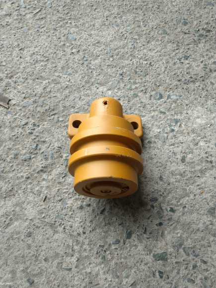 Поддерживающий каток Sumitomo SH55U-2  SH65U-2