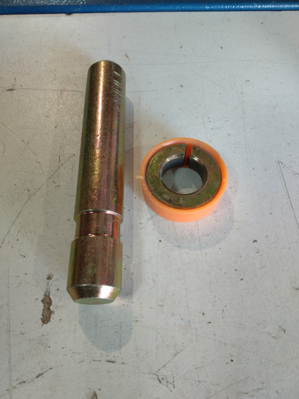 Палец с шайбой 120PIN 16 93 (PC120) Палец с шайбой 120PIN 16 93 (PC120)