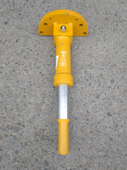 Натяжитель гусеницы Mitsubishi BD2G  BS3F (цилиндр)