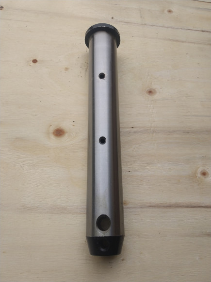 Палец 35 250, с тавотницей