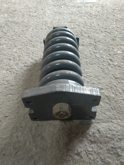 Натяжитель гусеницы Yanmar VIO55  B6 (пружинный блок)