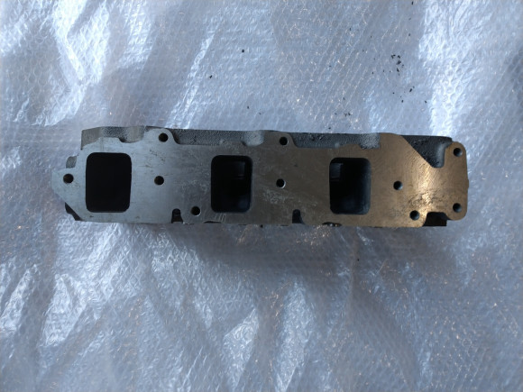 ГБЦ Komatsu Yanmar 3D88E-5 3TNV88 ГБЦ Komatsu Yanmar 3D88E-5 3TNV88