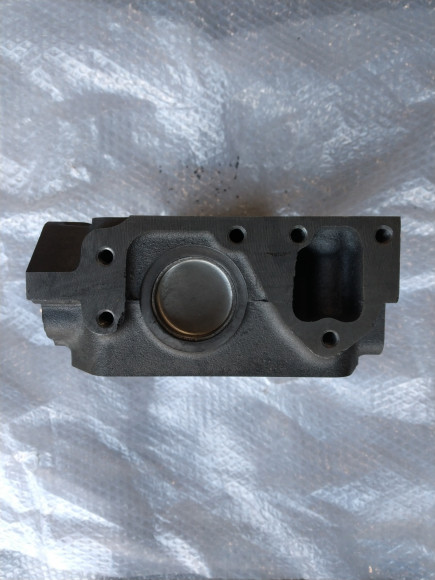 ГБЦ Komatsu Yanmar 3D88E-5 3TNV88 ГБЦ Komatsu Yanmar 3D88E-5 3TNV88