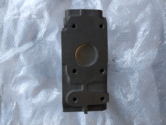 ГБЦ Komatsu Yanmar 3D88E-5 3TNV88 ГБЦ Komatsu Yanmar 3D88E-5 3TNV88