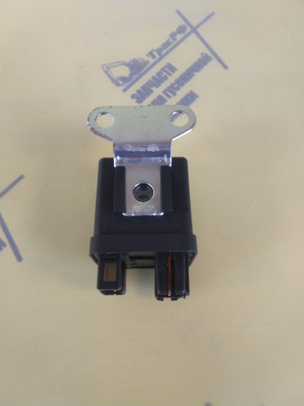 Реле свечей накала HITACHI 8-94423-314-0, 24V