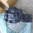 Насос гидравлический Komatsu PC35MR-2/ PC40MR-2/ PC50MR-2/ PC58UU-3 (Япония) Новый Насос гидравлический Komatsu PC35MR-2/ PC40MR-2/ PC50MR-2/ PC58UU-3 (Япония) Новый