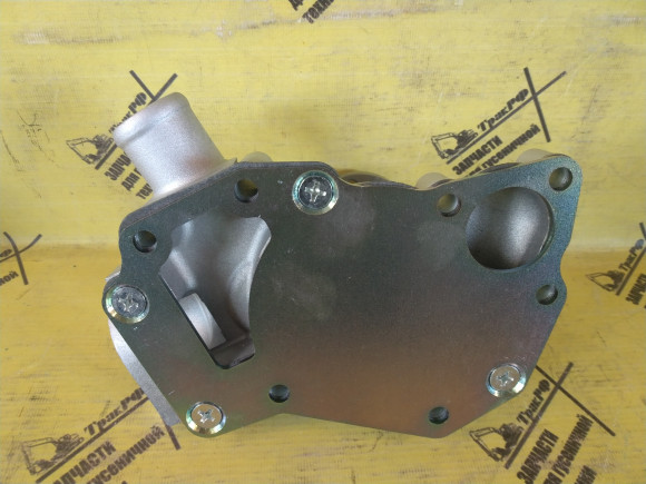 Помпа водяная ISUZU 3LB1 (195 мм) Помпа водяная ISUZU 3LB1 (195 мм)